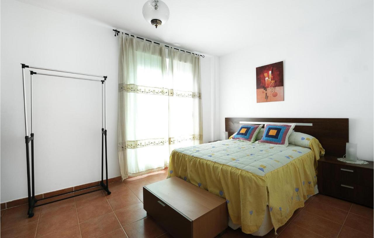 3 Bedroom Awesome Home In La Algaba Exterior foto
